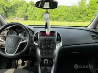Usata Opel Astra 60 CV (44 kW) 2010 Nero Berlina