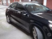 Usata Mercedes GLA180 122 CV (89 kW) 2020 Nero SUV