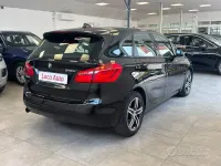 Usata BMW 218 Active Tourer Sport Line 150 CV (110 kW) 2016 Nero Monovolume