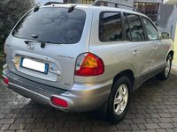 Usata Hyundai Santa Fe 112 CV (82 kW) 2002 Grigio SUV
