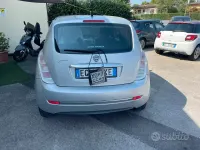 Usata Lancia Ypsilon 69 CV (50 kW) 2011 Grigio Utilitaria