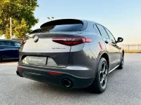 Usata Alfa Romeo Stelvio Sprint 160 CV (117 kW) 2022 Grigio vesuvio SUV