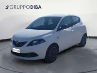 Usata Lancia Ypsilon Silver 69 CV (50 kW) 2022 Bianco Utilitaria