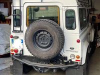 Usado Land Rover Defender SE 122 CV (89 kW) 2011 Blanco Familiar