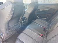 Usata Peugeot 3008 GT-line 131 CV (96 kW) 2019 Rosso SUV