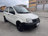 Usata Fiat Panda Active 69 CV (50 kW) 2011 Bianco Utilitaria