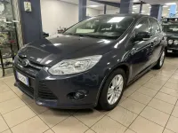 Usata Ford Focus 125 CV (91 kW) 2011 Grigio Berlina