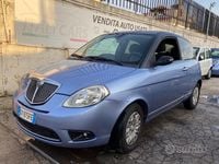 Usata Lancia Ypsilon 77 CV (56 kW) 2009 Blu Utilitaria