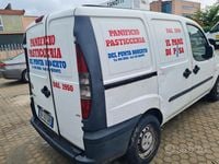 Usata Fiat Doblò Active 104 CV (76 kW) 2005 Bianco Monovolume