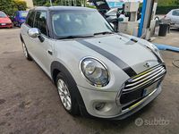 Usata Mini Cooper D Business 116 CV (85 kW) 2015 Grigio Utilitaria