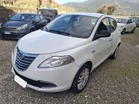 Usata Lancia Ypsilon Gold 69 CV (50 kW) 2012 Bianco Utilitaria