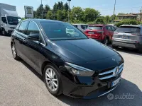 Usata Mercedes B180 Premium 116 CV (85 kW) 2019 Nero Utilitaria