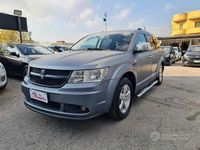 Usata Dodge Journey SE 140 CV (102 kW) 2009 Grigio SUV
