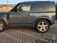 Usata Land Rover Defender 90 CV (66 kW) 2023 Blu Station wagon