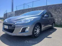 Usata Peugeot 308 Business-Line 92 CV (67 kW) 2012 Argento Station wagon