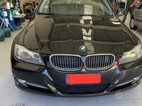 Usata BMW 320 150 CV (110 kW) 2011 Nero Station wagon