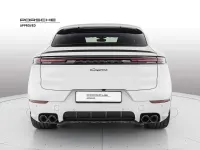 Usata Porsche Cayenne 470 CV (345 kW) 2024 Bianco SUV