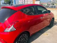 Usata Lancia Ypsilon 69 CV (50 kW) 2011 Rosso Utilitaria