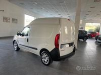 Usata Fiat Doblò Easy 120 CV (88 kW) 2018 Bianco Monovolume