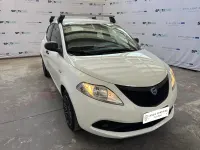 Usata Lancia Ypsilon 69 CV (50 kW) 2019 Bianco Utilitaria
