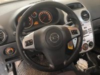 Usata Opel Corsa Club 75 CV (55 kW) 2008 Utilitaria