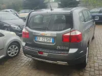 Usata Chevrolet Orlando 163 CV (119 kW) 2010 Grigio Monovolume