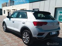 Usata VW T-Roc Style 116 CV (85 kW) 2019 Bianco SUV