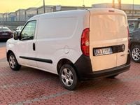 Usata Fiat Doblò Active 90 CV (66 kW) 2010 Bianco Monovolume
