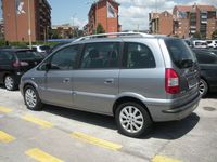 Usata Opel Zafira 101 CV (74 kW) 2004 Gray Monovolume