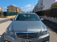 Usata Mercedes E220 Avantgarde 184 CV (135 kW) 2012 Grigio Berlina