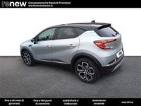 Usata Renault Captur Intens 101 CV (74 kW) 2023 Grigio chiaro SUV