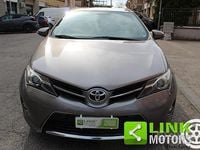 Second-hand Toyota Auris Active 90 CP (66 kW) 2014 Gri Berlinǎ