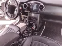 Usata Mini Cooper 116 CV (85 kW) 2002 Verde Utilitaria