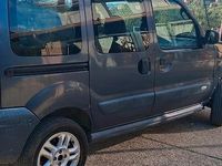 Usata Renault Kangoo 95 CV (69 kW) 2002 Monovolume