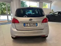 Usata Kia Venga 90 CV (66 kW) 2016 Grigio Utilitaria