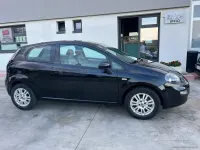 Usata Fiat Punto Lounge 69 CV (50 kW) 2012 Nero Utilitaria