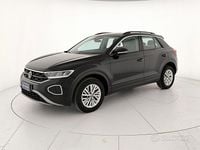 Usata VW T-Roc Life 150 CV (110 kW) 2024 Deep black perlato SUV