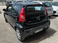 Usata Peugeot 107 68 CV (50 kW) 2009 Nero Utilitaria