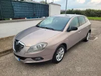 Usata Lancia Delta 105 CV (77 kW) 2012 Verde Utilitaria