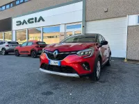 Usata Renault Captur Intens 102 CV (75 kW) 2023 Rosso SUV