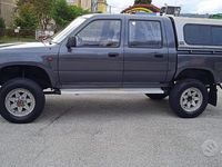 Usata Toyota HiLux 83 CV (61 kW) 1990 Verde Pick-up