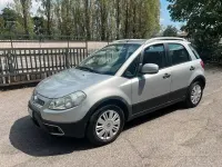 Usata Fiat Sedici 120 CV (88 kW) 2012 Grigio SUV