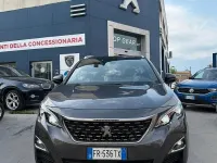 Usata Peugeot 5008 GT-line 120 CV (88 kW) 2018 Grigio SUV