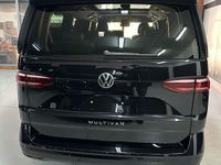 Usata VW Multivan Style 150 CV (110 kW) 2023 Nero Monovolume