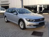 Usata VW Passat Trendline 110 CV (80 kW) 2018 Argento Station wagon