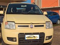 Usata Fiat Panda 4x4 Climbing 69 CV (50 kW) 2011 Giallo Utilitaria