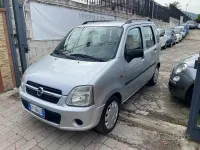 Usata Opel Agila Club 60 CV (44 kW) 2005 Grigio Monovolume