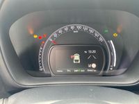 Usata Toyota Aygo X Trend 72 CV (52 kW) 2025 Beige SUV