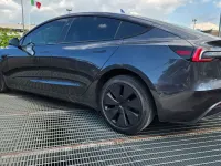 Occasion Tesla Model 3 RWD 208 kW (284 ch) 2024 Gris Berline