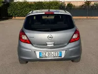 Usata Opel Corsa Cosmo 80 CV (58 kW) 2009 Utilitaria